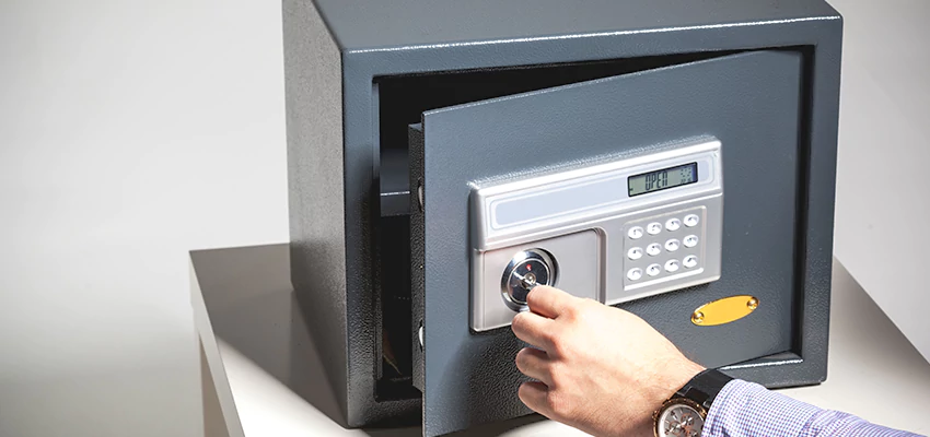 Jewelry Safe Unlocking Service in Gurnee