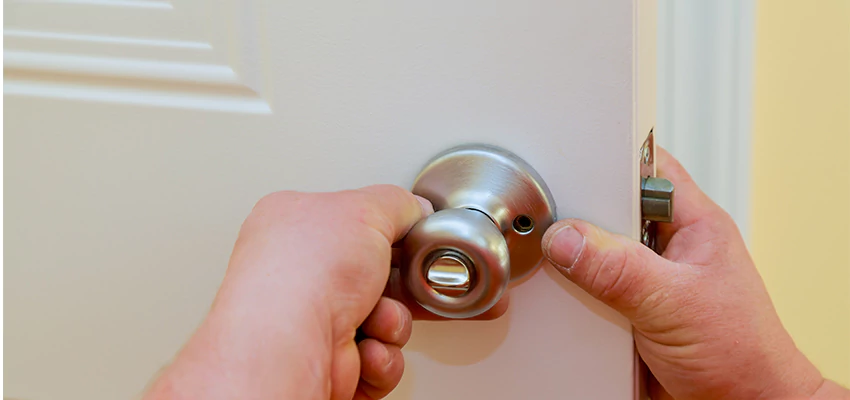 After-hours Locksmith For Lock And Key Installation in Gurnee